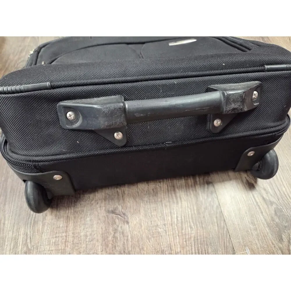 Delsey Rolling Laptop Duffle Briefcase Travel Under Seat Tote Carry On Bag